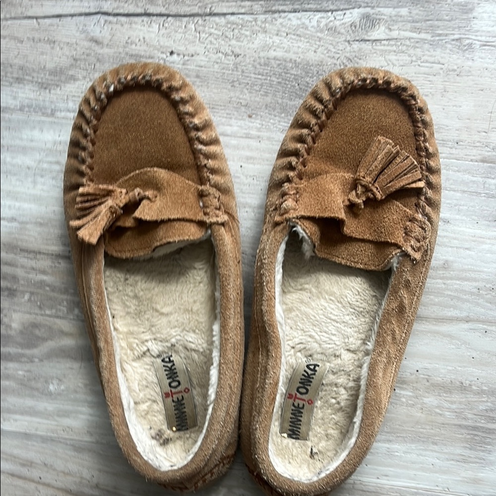 Minnetonka Tan Suede Moccasins
